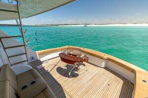 2015 Viking 62 Convertible thumbnail 34