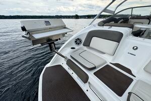 24ft Yamaha Boats Yacht For Sale