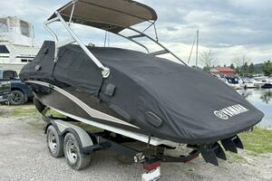 24ft Yamaha Boats Yacht For Sale