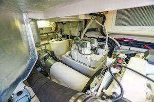 2019 Riviera 4800 Sport Yacht thumbnail 70