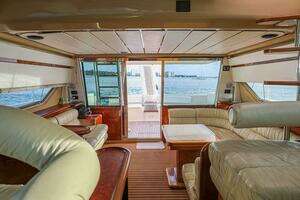 1998 Ferretti Yachts 55 Motor Yacht thumbnail 14