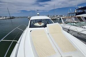 40FT (12.19M) BENETEAU