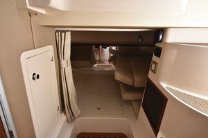 2016 Grady-White 330 Express 