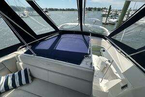 2002 Regal 3880 thumbnail 16