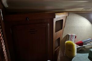37ft Hunter Yacht For Sale