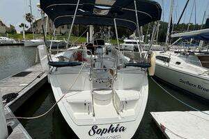 1996 Hunter 37.5 thumbnail 3