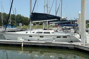 37ft Hunter Yacht For Sale