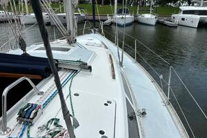 37ft Hunter Yacht For Sale