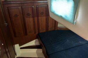 37ft Hunter Yacht For Sale