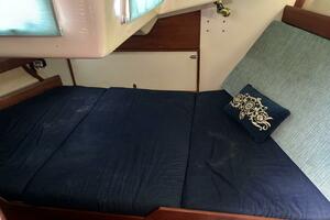 37ft Hunter Yacht For Sale