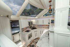 1991 Cruisers Yachts 3850 Aft Cabin thumbnail 13