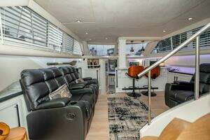 1991 Cruisers Yachts 3850 Aft Cabin thumbnail 8