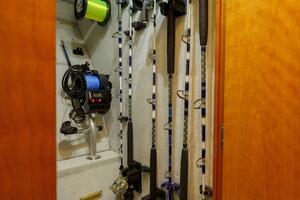 Sportin Life 59ft Spencer Yacht For Sale