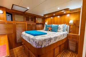MOUNTAIN MERMAID 54ft Offshore Yachts Yacht For Sale