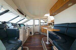 1999 Bayliner 5788 thumbnail 27