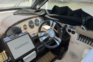 35ft Regal Yacht For Sale