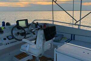 1998 Mainship 350 thumbnail 19