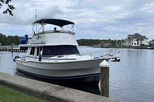 1998 Mainship 350 thumbnail 3