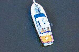 1997 Ocean Yachts 60 Super Sport  EB thumbnail 32