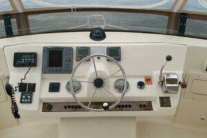 2004 Mainship 400 Trawler thumbnail 14