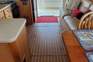 2004 Mainship 400 Trawler thumbnail 40