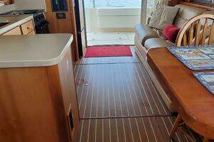 2004 Mainship 400 Trawler thumbnail 44