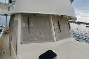2004 Mainship 400 Trawler thumbnail 27