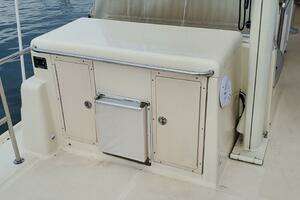 2004 Mainship 400 Trawler thumbnail 21