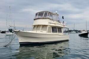 2004 Mainship 400 Trawler thumbnail 1