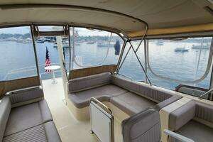 2004 Mainship 400 Trawler thumbnail 18