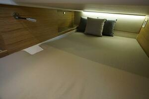 Nimbus Commuter 11 - Cabin