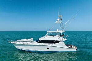 2006 Hatteras 68 CNV Big Game