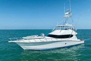 2006 Hatteras 68 CNV Big Game