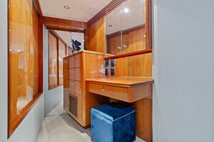 2006 Hatteras 68 CNV Big Game