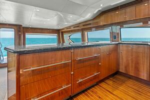 2006 Hatteras 68 CNV Big Game
