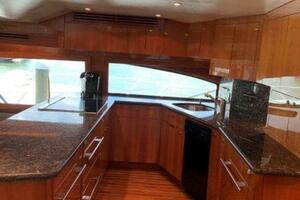 2006 Hatteras Yachts 68 Convertible Big Game