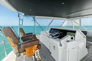 2006 Hatteras 68 CNV Big Game