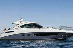  2013 Sea Ray 470 Sundancer Yacht For Sale in Vancouver British Columbia