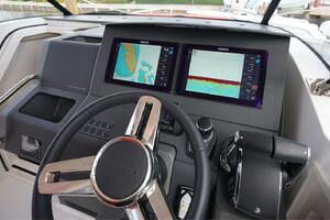 In Stock 2024 Nimbus T11 260 40ft Nimbus Yacht For Sale