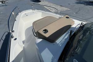 In Stock 2024 Nimbus T8 314 26ft Nimbus Yacht For Sale