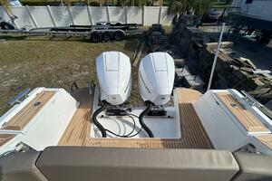 In Stock 2024 Nimbus T9 142 30ft Nimbus Yacht For Sale