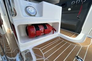 In Stock 2024 Nimbus T9 142 30ft Nimbus Yacht For Sale