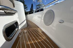 In Stock 2024 Nimbus T9 142 30ft Nimbus Yacht For Sale