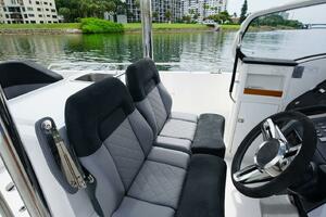 In Stock 2024 Nimbus T9 143 30ft Nimbus Yacht For Sale