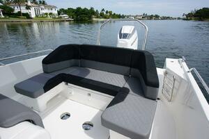 In Stock 2024 Nimbus T9 143 30ft Nimbus Yacht For Sale