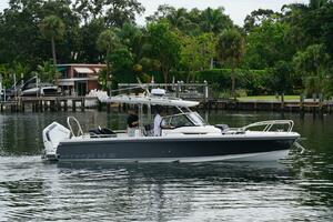 In Stock 2024 Nimbus T9 143 30ft Nimbus Yacht For Sale