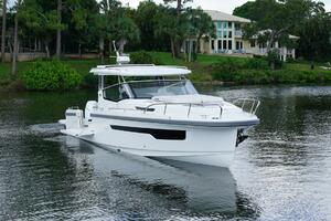 In Stock 2025 Nimbus W11 60 40ft Nimbus Yacht For Sale
