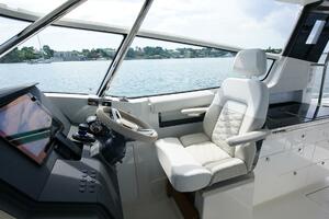 In Stock 2025 Nimbus W11 60 40ft Nimbus Yacht For Sale