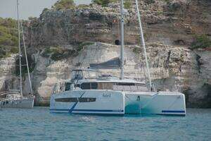 Soleil 2023 Fountaine Pajot Aura 51 (Smart Electric) Yacht For Sale in PortoMontenegro 