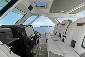 2021 Tiara Yachts 34 Sport LS - Helm